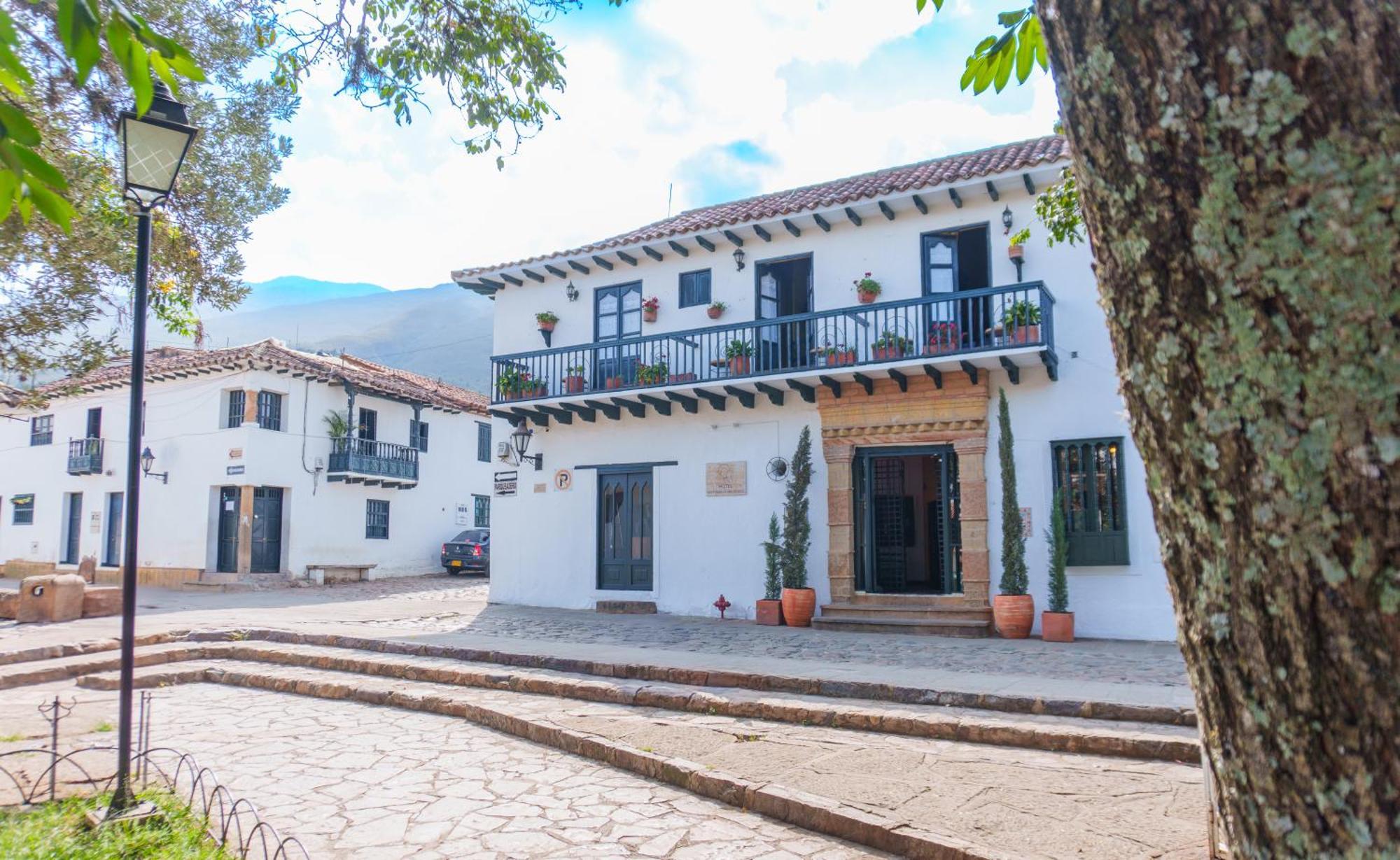 Hotel La Posada De San Antonio Виля Де Лейва Екстериор снимка